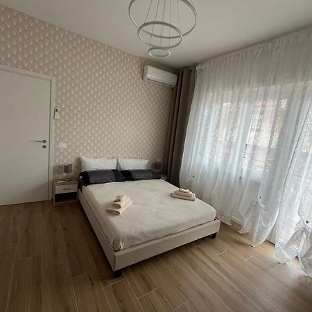 Pollyhouse Apartment โรม ภายนอก รูปภาพ