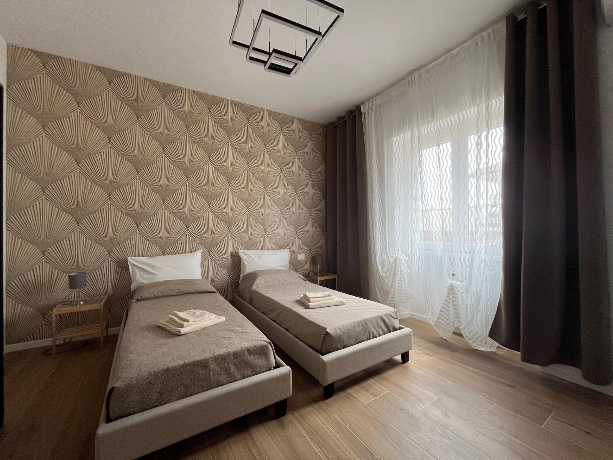 Pollyhouse Apartment โรม ภายนอก รูปภาพ
